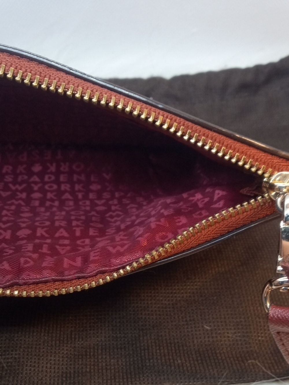 KATE SPADE WRISTLET - Picture 7 of 8